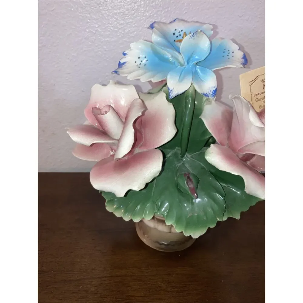 Vintage Italy Nuova Capodimonte Basket Urn Bouquet 3 pink Roses blue Orchid